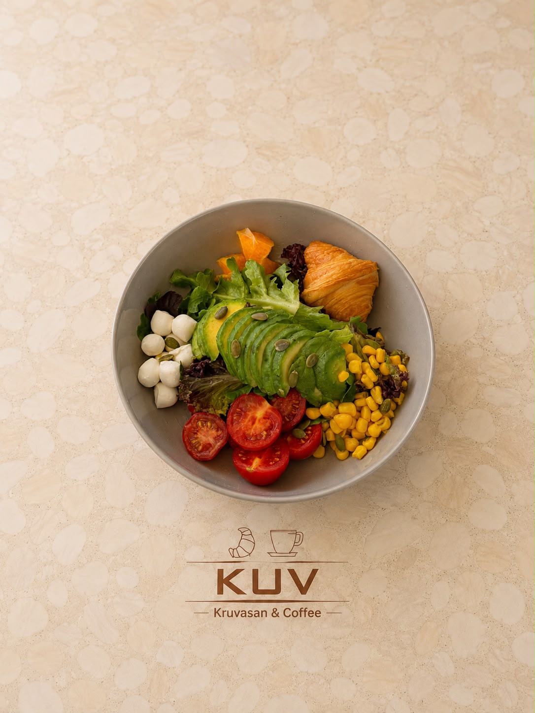 CORN - AVOKADO SALAD