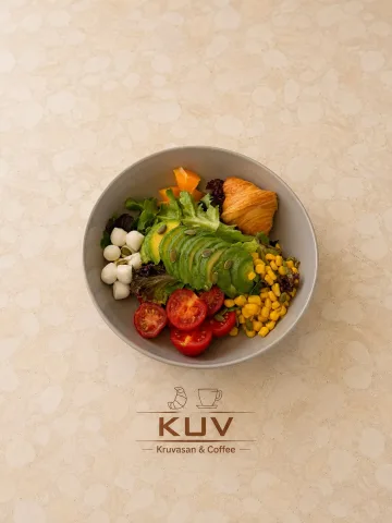AVOKADO SALAD