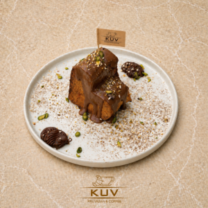 ÇİKOLATALI KALPLİ KRUVASAN