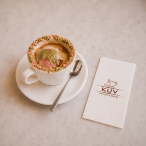 ÇİLEK MATCHA AFFOGATO